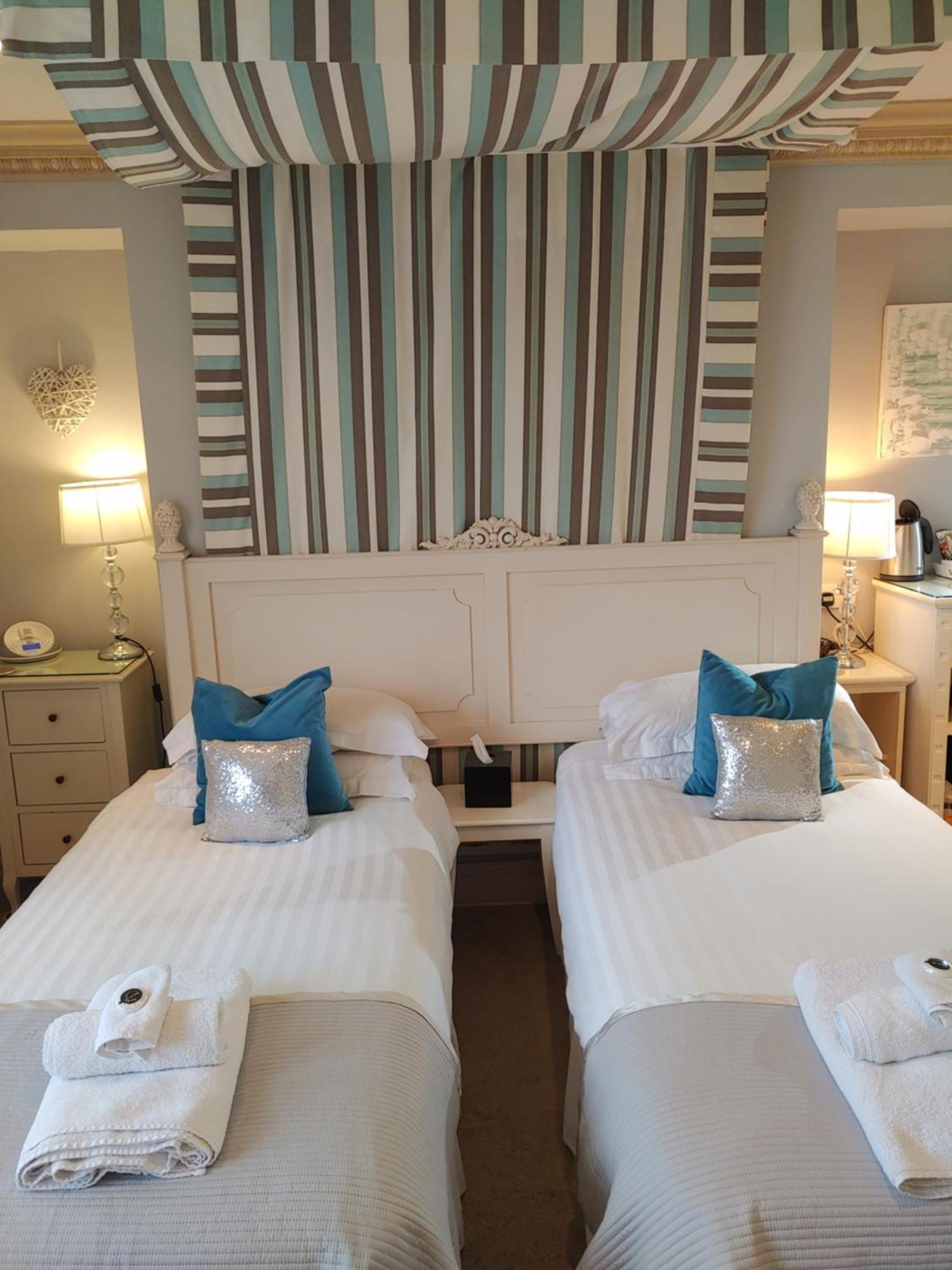 The Bath House Boutique B&B - In-Room Breakfast - Free Parking Exterior photo